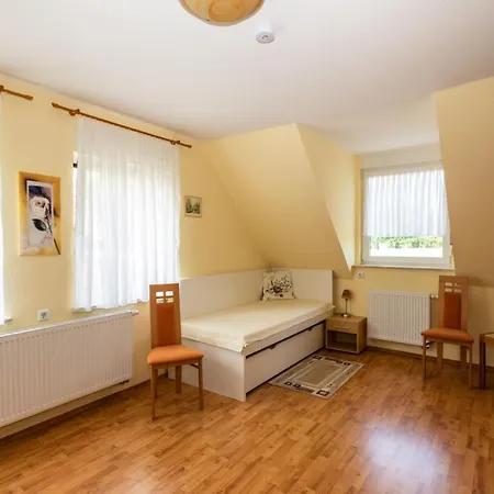 Lehmann, Ursel Apartment *