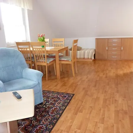Ferienwohnunmg Lehmann, Ursel * Burg Kauper