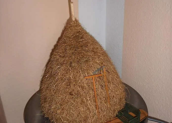 Lehmann, Ursel شقة