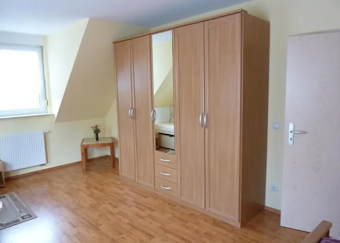 Lehmann, Ursel شقة *